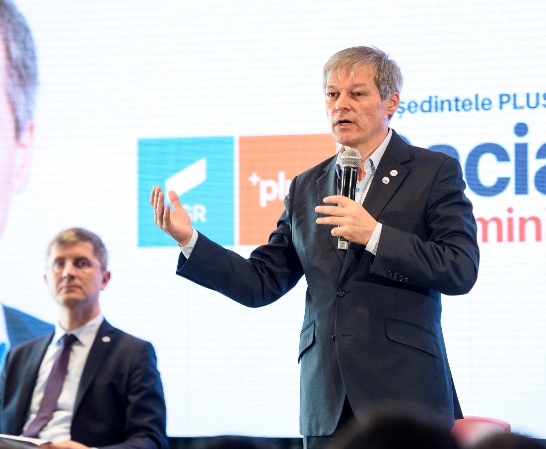Guvernul Cioloş, respins de Parlament